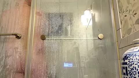 Snapshot of red24devils chatting on 10/05/25, 07:45 red24devils online show from 10/05/25, 07:45