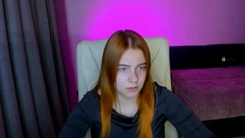 Snapshot of red__dizzy chatting on 09/22/25, 07:38 red__dizzy online show from 09/22/25, 07:38