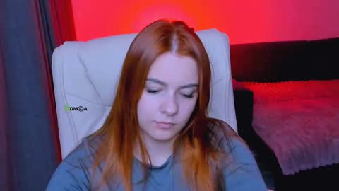 Snapshot of red__dizzy chatting on 10/05/25, 09:34 red__dizzy online show from 10/05/25, 09:34