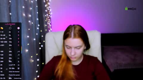 Snapshot of red__dizzy chatting on 11/03/25, 01:34 red__dizzy online show from 11/03/25, 01:34