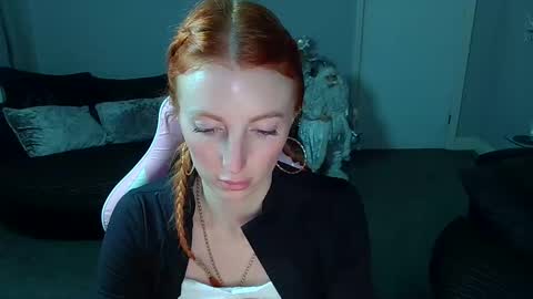 Red -  online show from 12/16/24, 10:56