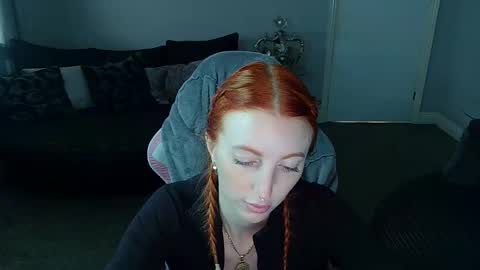 Red -  online show from 01/30/25, 02:58