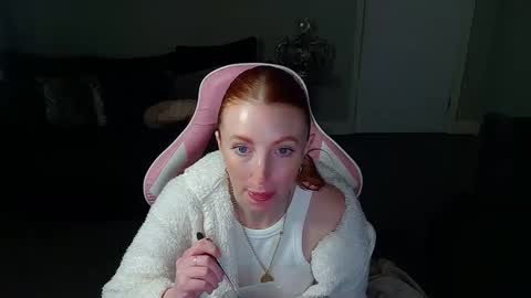 Red -  online show from 02/13/25, 03:14