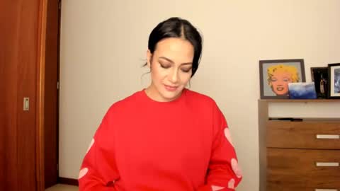 red_flower203 online show from 12/22/24, 02:06