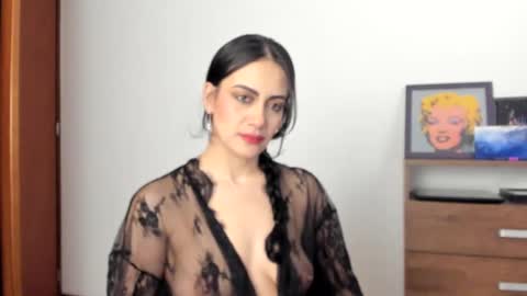 red_flower203 online show from 09/11/25, 04:40