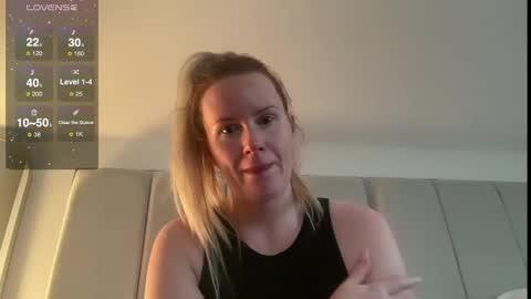 Snapshot of red_head_rosie_69 chatting on 02/11/25, 09:53 Rosie online show from 02/11/25, 09:53