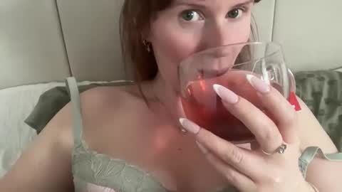 Rosie online show from 05/14/26, 06:47