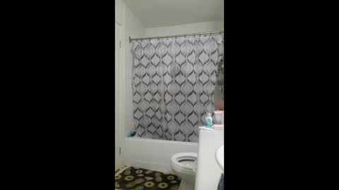 Snapshot of red_hot_peppers chatting on 01/01/25, 01:37 red_hot_peppers online show from 01/01/25, 01:37