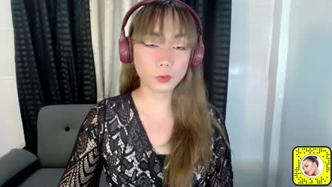 red_kitsune69 online show from 03/12/25, 06:51