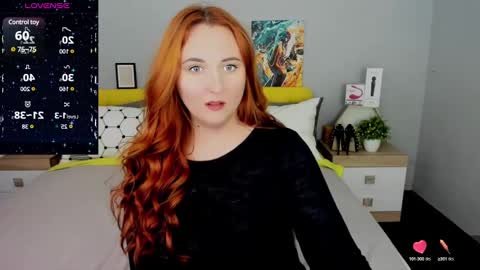 Snapshot of red_naughtyfox chatting on 01/06/25, 01:53 Lessy Fox online show from 01/06/25, 01:53