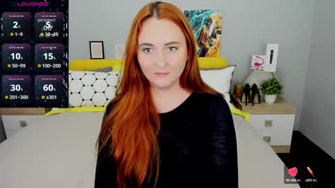 Snapshot of red_naughtyfox chatting on 01/12/25, 10:43 Lessy Fox online show from 01/12/25, 10:43