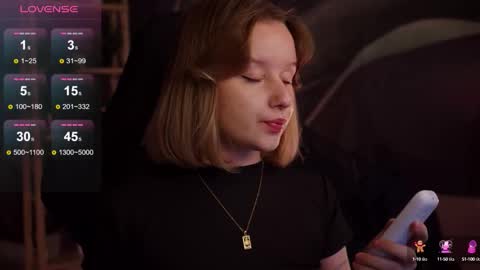 QUEEN OF EVIL online show from 09/20/25, 02:12