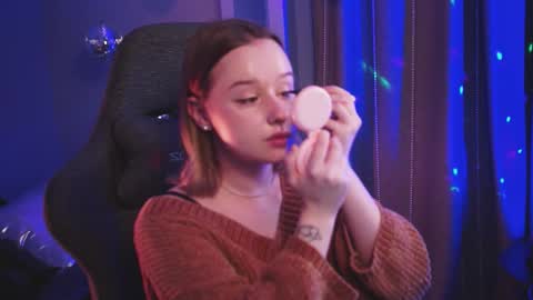 QUEEN OF EVIL online show from 10/18/25, 02:25