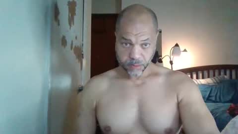 Redbone online show from 03/12/26, 01:39