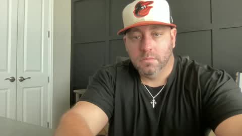 Snapshot of redbull1414 chatting on 10/21/25, 08:09 RedBull online show from 10/21/25, 08:09