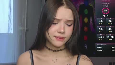 Snapshot of redbullvibe chatting on 10/30/25, 04:14 Mia online show from 10/30/25, 04:14