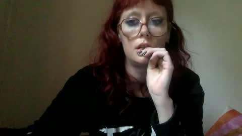 Snapshot of redcassie666 chatting on 04/03/26, 04:05 redcassie666 online show from 04/03/26, 04:05