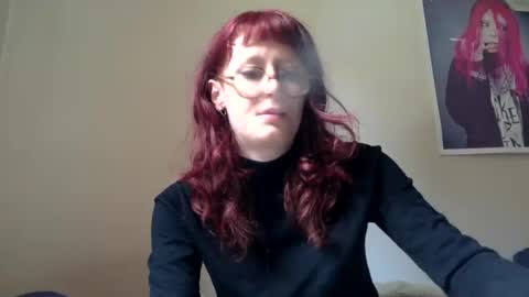 Snapshot of redcassie666 chatting on 05/21/26, 12:34 redcassie666 online show from 05/21/26, 12:34