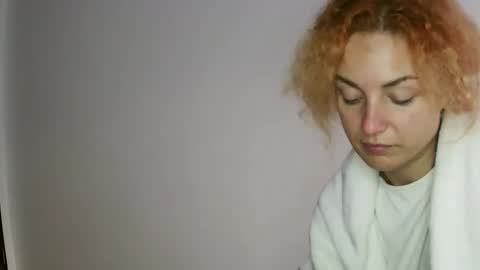 reddgirll online show from 01/16/25, 04:39