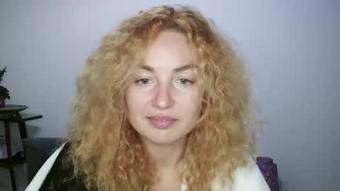 reddgirll online show from 01/18/25, 09:55