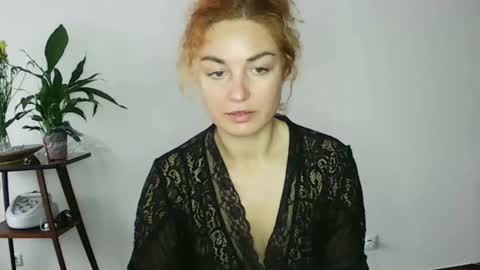 reddgirll online show from 01/24/25, 03:34