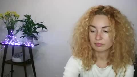 reddgirll online show from 01/29/25, 05:02