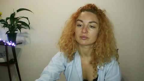 reddgirll online show from 01/30/25, 06:21