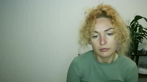 reddgirll online show from 02/04/25, 08:59