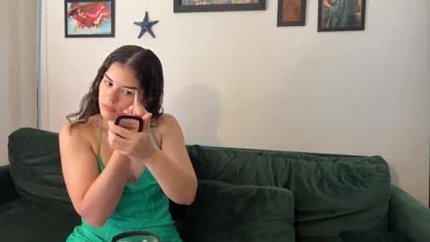 Snapshot of redfloweer chatting on 02/07/26, 03:05 redfloweer online show from 02/07/26, 03:05
