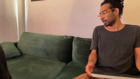 Snapshot of redfloweer chatting on 03/30/26, 12:28 redfloweer online show from 03/30/26, 12:28