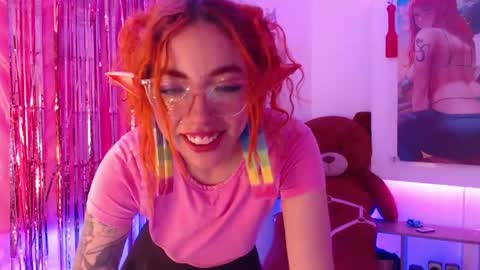 Mere  online show from 05/08/26, 11:59