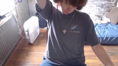 RedHead6Inch online show from 09/17/25, 03:46