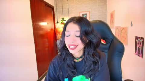 Lili Lopez online show from 02/21/25, 07:54