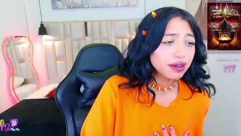 Snapshot of redhotter_ chatting on 05/30/26, 08:06 Lili Lopez online show from 05/30/26, 08:06