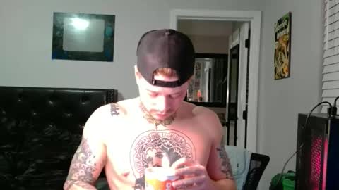 Snapshot of redinthebed chatting on 11/26/25, 02:56 InkedGinger online show from 11/26/25, 02:56