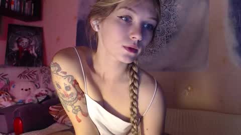 Ana online show from 10/05/25, 09:51