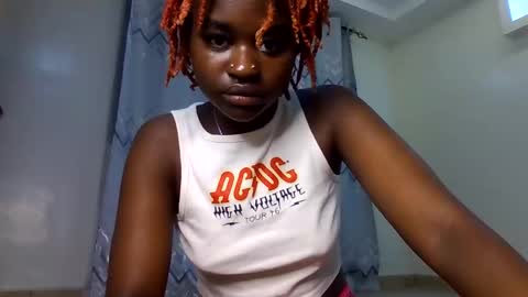 Snapshot of redrubyyyy chatting on 12/03/25, 12:51 redrubyyyy online show from 12/03/25, 12:51