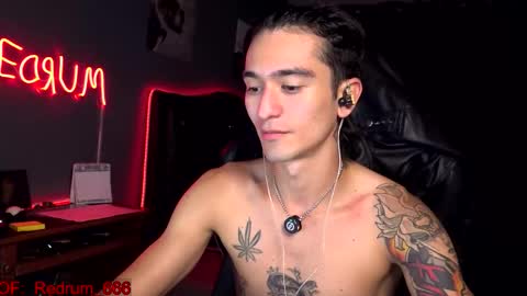 Red online show from 10/12/25, 07:02