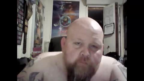 Snapshot of redrumthefool chatting on 04/18/26, 03:54 The fool online show from 04/18/26, 03:54