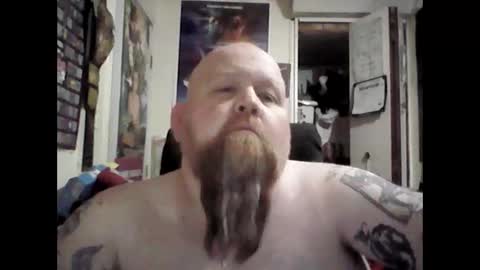 Snapshot of redrumthefool chatting on 04/24/26, 04:48 The fool online show from 04/24/26, 04:48