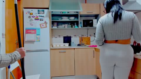 Sofia online show from 12/19/24, 09:40