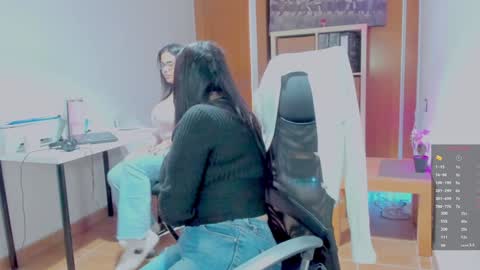 Sofia online show from 12/27/24, 11:06