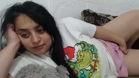 Snapshot of reeapassion chatting on 02/17/25, 09:41 Reea online show from 02/17/25, 09:41