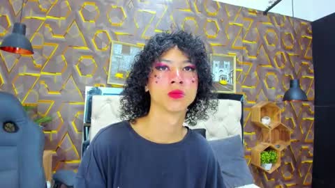 Snapshot of reed_kitty chatting on 11/14/25, 12:59 reed_kitty online show from 11/14/25, 12:59