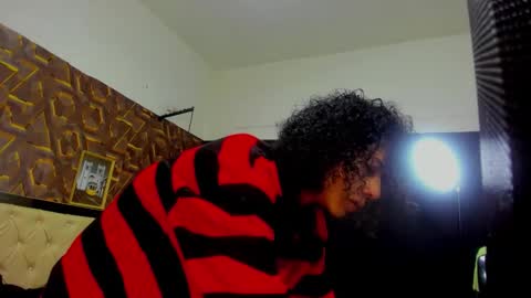 Snapshot of reed_kitty chatting on 11/20/25, 12:05 reed_kitty online show from 11/20/25, 12:05