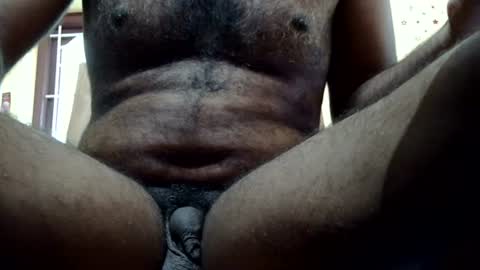 Snapshot of reegan889 chatting on 02/25/25, 06:47 reegan889 online show from 02/25/25, 06:47