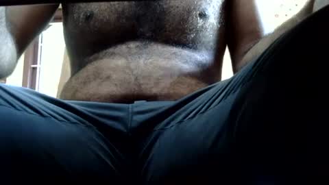 Snapshot of reegan889 chatting on 02/28/25, 03:15 reegan889 online show from 02/28/25, 03:15