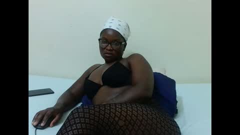 Reem online show from 12/21/24, 05:14
