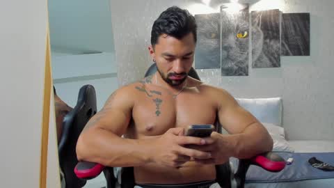 Snapshot of regan_pearson chatting on 12/12/24, 10:56 Regan online show from 12/12/24, 10:56