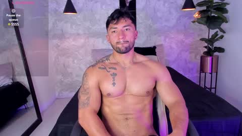 Snapshot of regan_pearson chatting on 01/23/25, 11:05 Regan online show from 01/23/25, 11:05